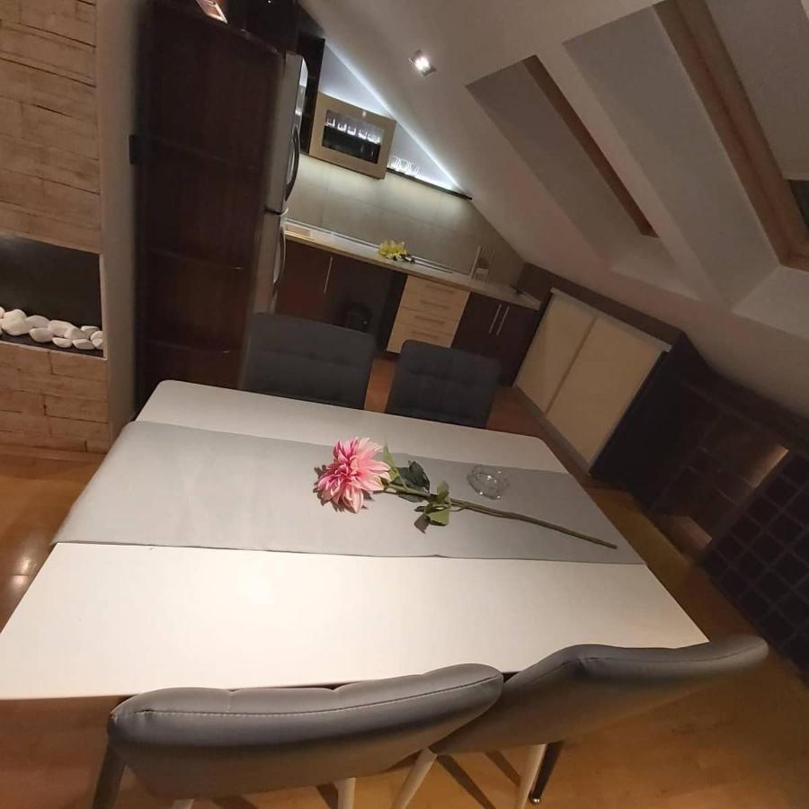 King Apartment Μπάνια Λούκα Εξωτερικό φωτογραφία